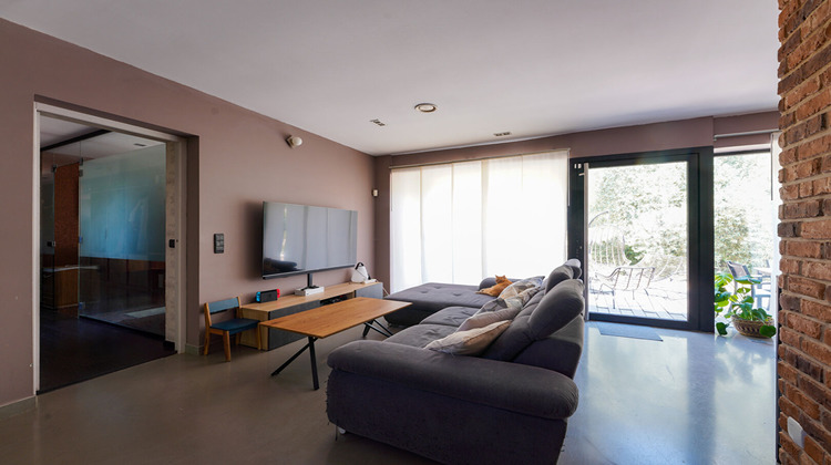 Ma-Cabane - Vente Appartement CHATEAUNEUF-LE-ROUGE, 111 m²