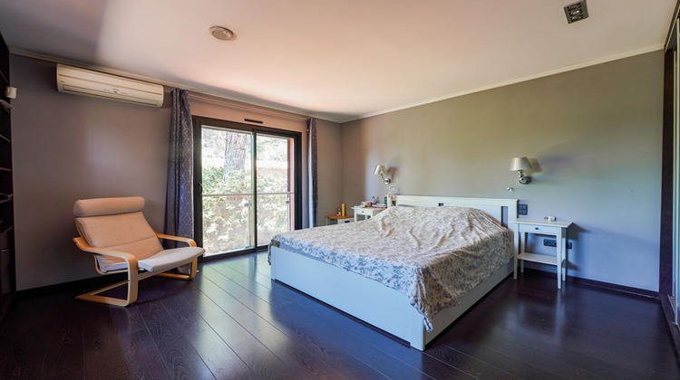 Ma-Cabane - Vente Appartement CHATEAUNEUF-LE-ROUGE, 111 m²