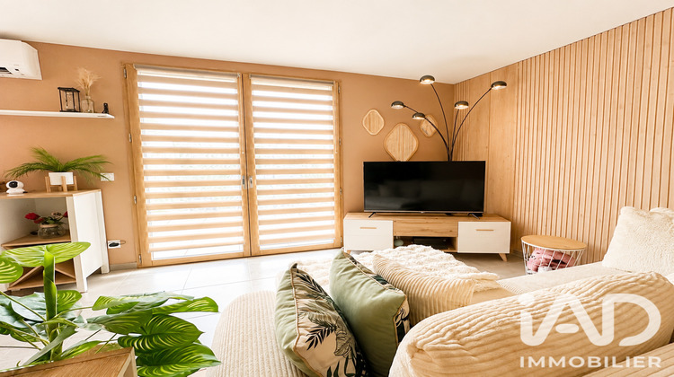Ma-Cabane - Vente Appartement Châteauneuf-le-Rouge, 64 m²