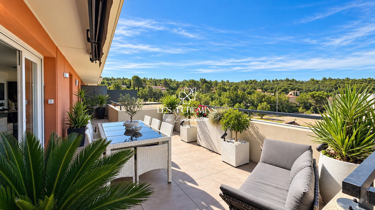 Ma-Cabane - Vente Appartement CHATEAUNEUF-LE-ROUGE, 99 m²