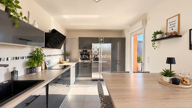 Ma-Cabane - Vente Appartement CHATEAUNEUF-LE-ROUGE, 99 m²