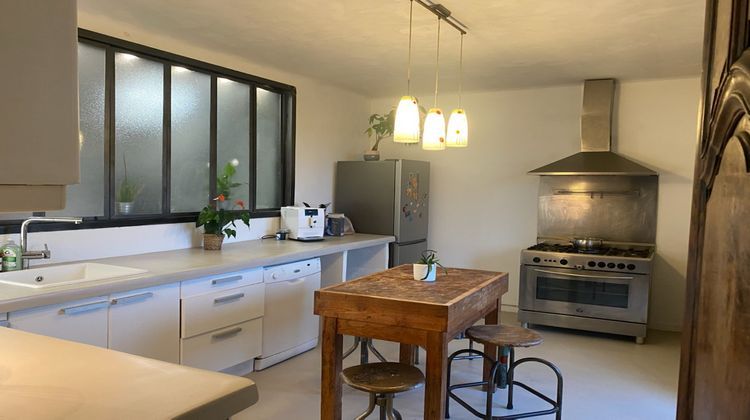 Ma-Cabane - Vente Appartement CHATEAURENARD, 110 m²