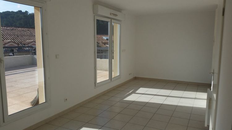 Ma-Cabane - Vente Appartement CHATEAURENARD, 47 m²