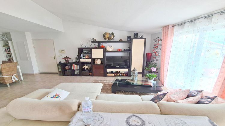 Ma-Cabane - Vente Appartement CHATEAURENARD, 53 m²