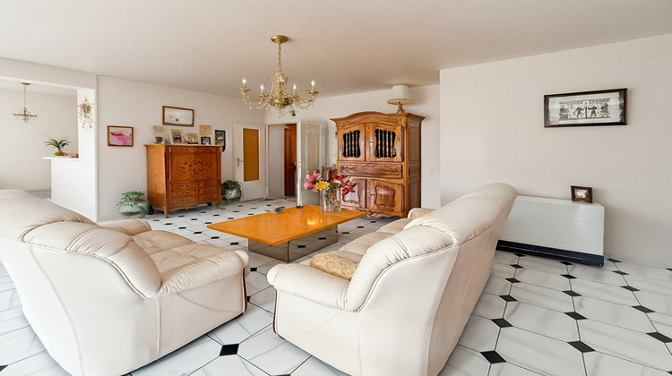 Ma-Cabane - Vente Appartement CHATEAURENARD, 105 m²