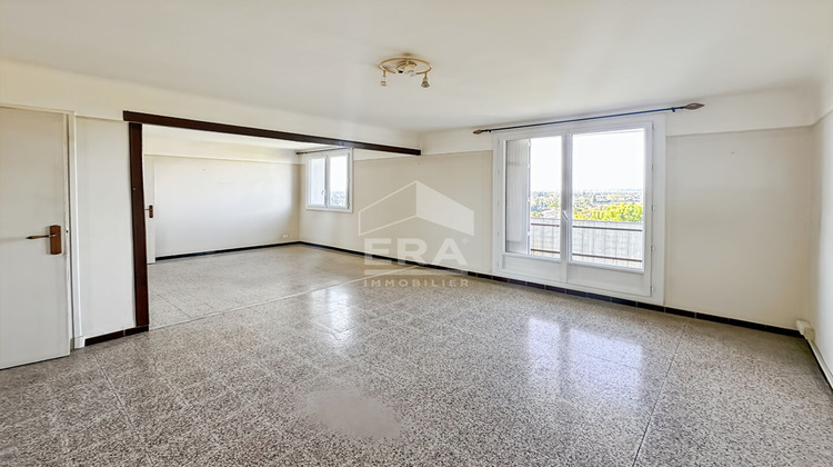 Ma-Cabane - Vente Appartement CHATEAURENARD, 65 m²