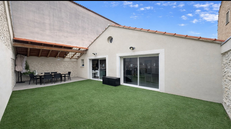 Ma-Cabane - Vente Appartement CHATEAURENARD, 83 m²