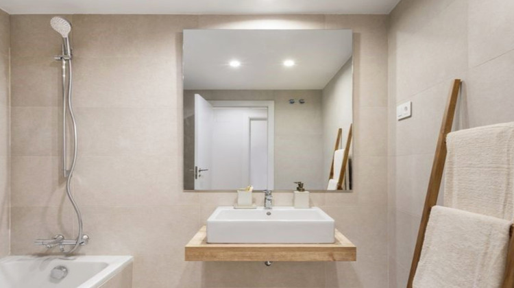 Ma-Cabane - Vente Appartement CHATEAURENARD, 40 m²