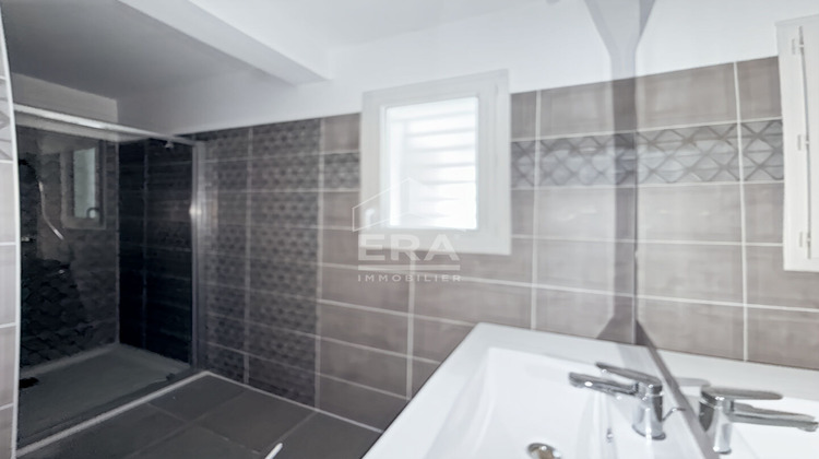 Ma-Cabane - Vente Appartement CHATEAURENARD, 76 m²