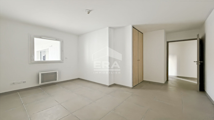 Ma-Cabane - Vente Appartement CHATEAURENARD, 76 m²