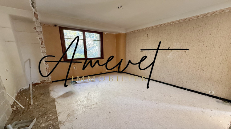 Ma-Cabane - Vente Appartement Châteaurenard, 143 m²