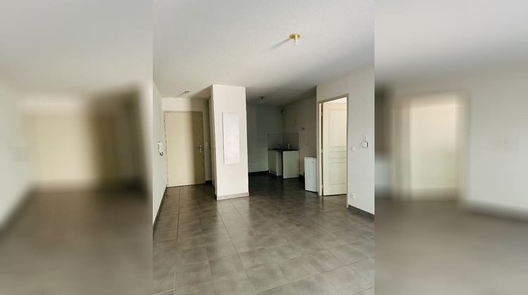 Ma-Cabane - Vente Appartement CHATEAURENARD, 43 m²