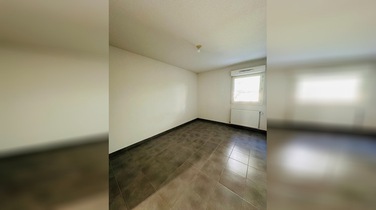 Ma-Cabane - Vente Appartement CHATEAURENARD, 43 m²