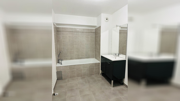 Ma-Cabane - Vente Appartement CHATEAURENARD, 43 m²