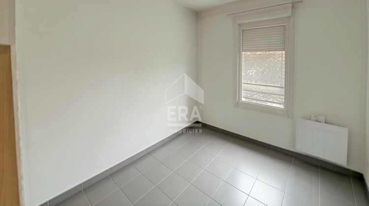 Ma-Cabane - Vente Appartement CHATEAURENARD, 75 m²