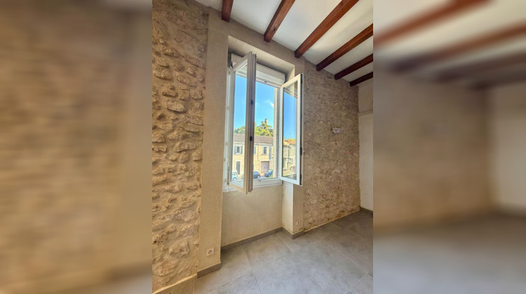 Ma-Cabane - Vente Appartement CHATEAURENARD, 75 m²