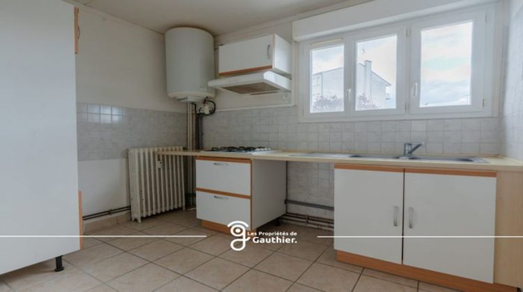 Ma-Cabane - Vente Appartement Châteauroux, 55 m²