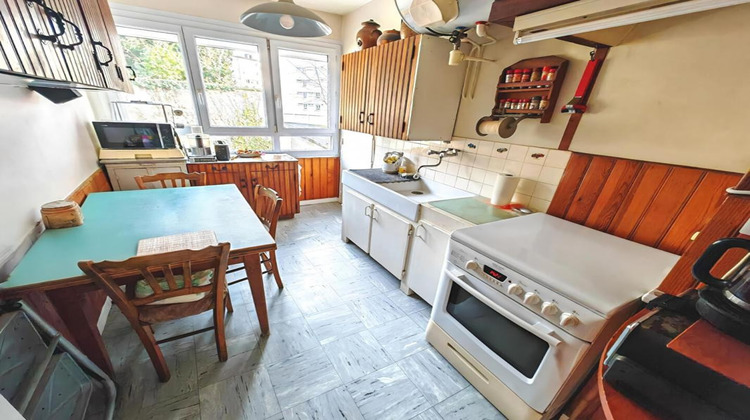 Ma-Cabane - Vente Appartement CHATEAUROUX, 73 m²