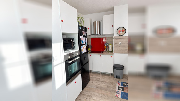 Ma-Cabane - Vente Appartement CHATEAUROUX, 74 m²