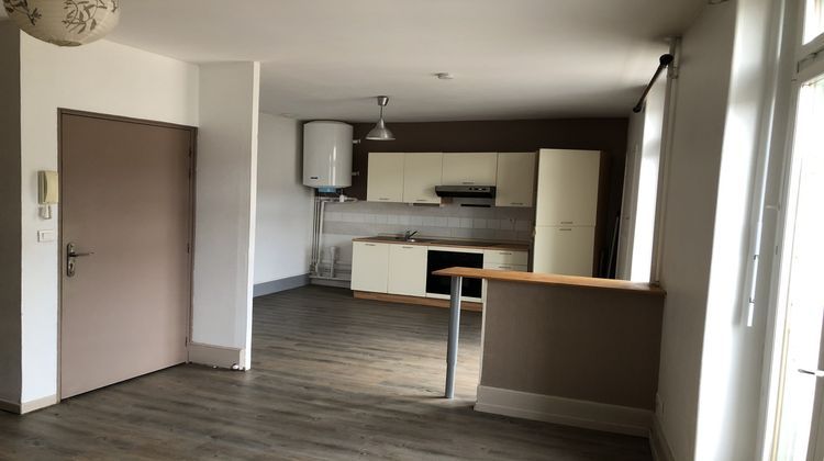 Ma-Cabane - Vente Appartement Châtel-Guyon, 58 m²