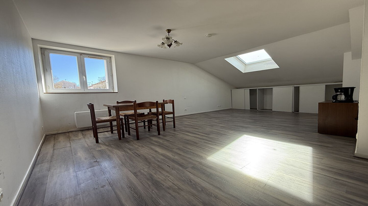 Ma-Cabane - Vente Appartement CHATEL-GUYON, 35 m²