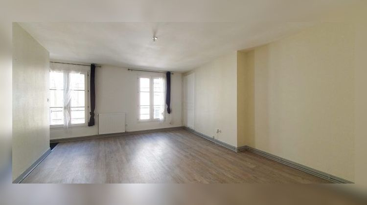 Ma-Cabane - Vente Appartement Châtellerault, 293 m²