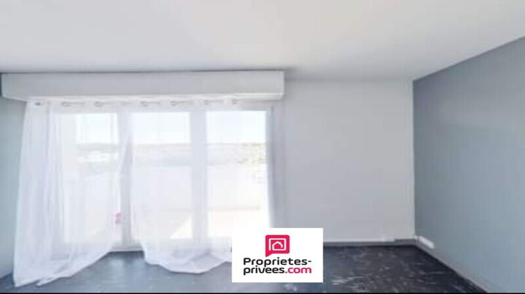 Ma-Cabane - Vente Appartement CHATELLERAULT, 57 m²