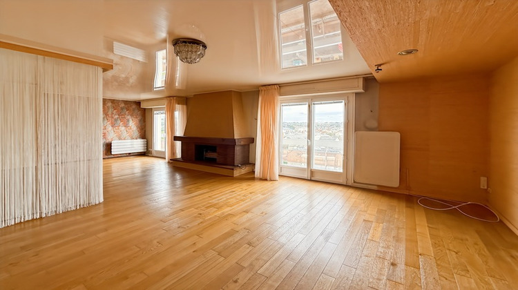 Ma-Cabane - Vente Appartement CHATELLERAULT, 106 m²