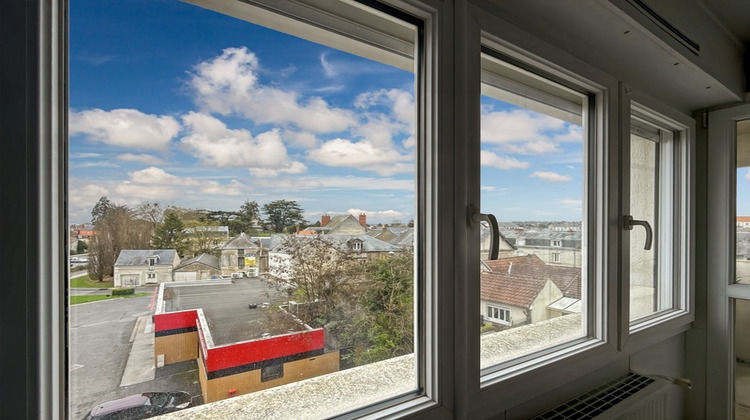 Ma-Cabane - Vente Appartement CHATELLERAULT, 63 m²