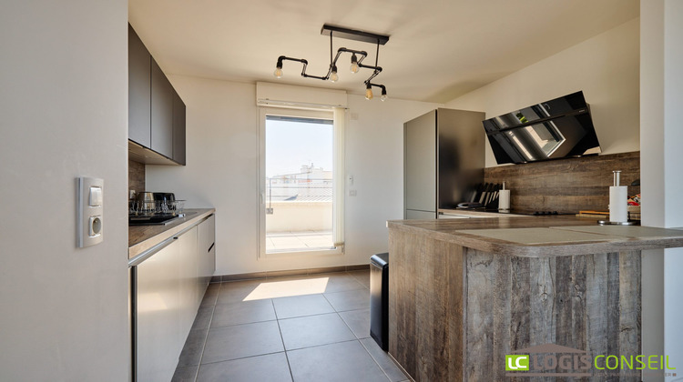 Ma-Cabane - Vente Appartement Châtillon, 118 m²