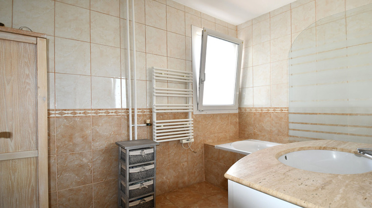 Ma-Cabane - Vente Appartement CHATOU, 69 m²