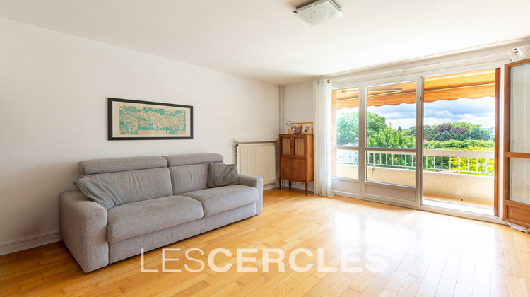 Ma-Cabane - Vente Appartement CHATOU, 77 m²
