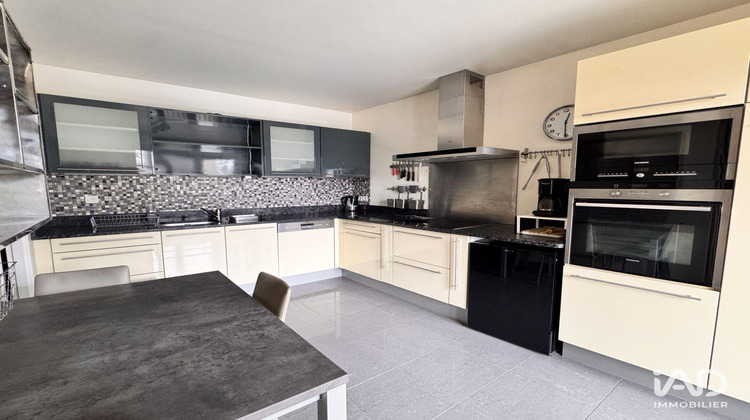 Ma-Cabane - Vente Appartement Chatou, 146 m²