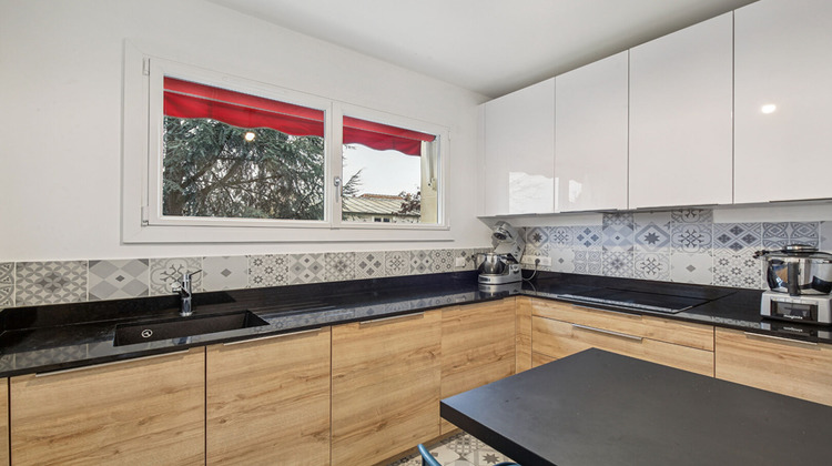 Ma-Cabane - Vente Appartement CHATOU, 123 m²