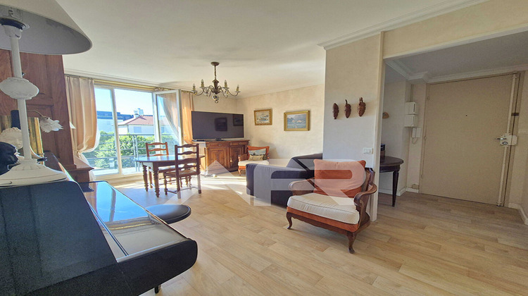 Ma-Cabane - Vente Appartement CHATOU, 59 m²