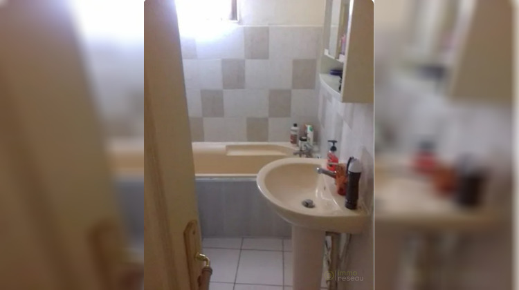 Ma-Cabane - Vente Appartement CHAUMES EN BRIE, 24 m²