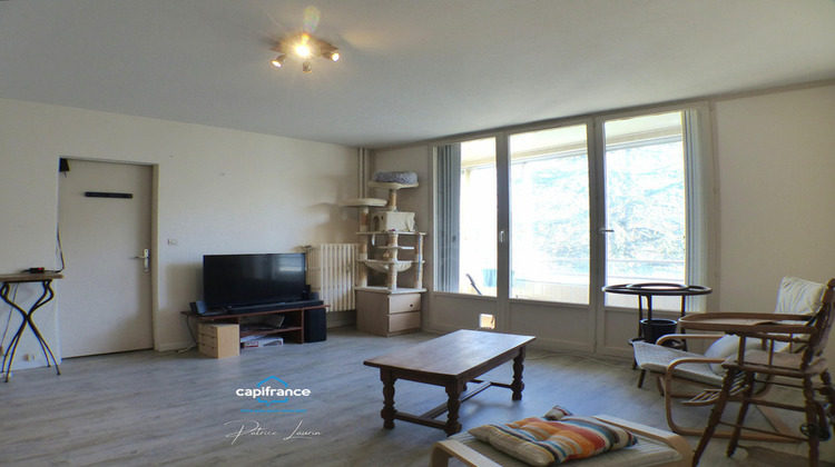 Ma-Cabane - Vente Appartement CHENOVE, 82 m²