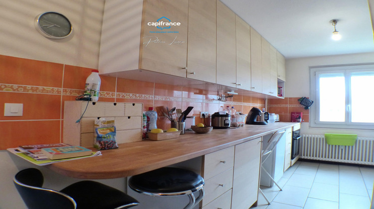 Ma-Cabane - Vente Appartement CHENOVE, 82 m²