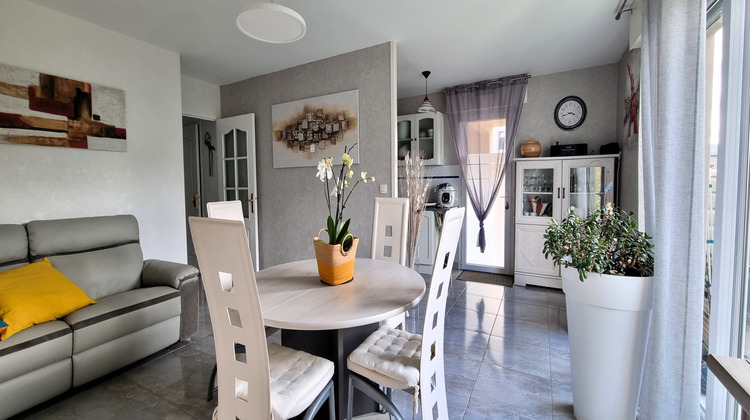 Ma-Cabane - Vente Appartement Chevaigné, 46 m²