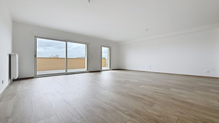 Ma-Cabane - Vente Appartement CHEVAIGNE, 68 m²