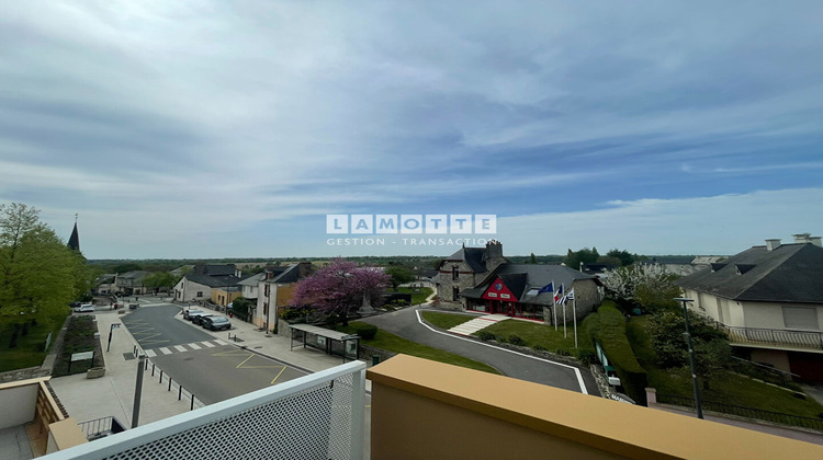 Ma-Cabane - Vente Appartement CHEVAIGNE, 68 m²
