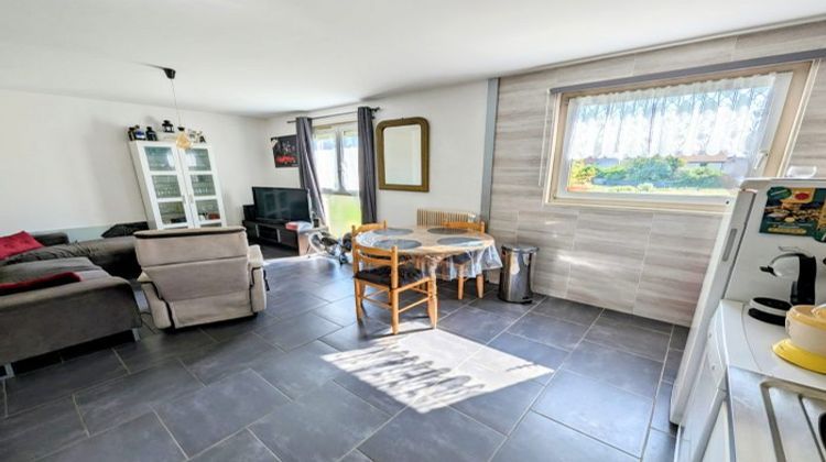 Ma-Cabane - Vente Appartement Chevigny-Saint-Sauveur, 66 m²