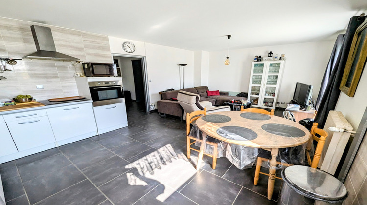Ma-Cabane - Vente Appartement Chevigny-Saint-Sauveur, 65 m²