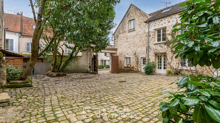 Ma-Cabane - Vente Appartement CHEVREUSE, 91 m²