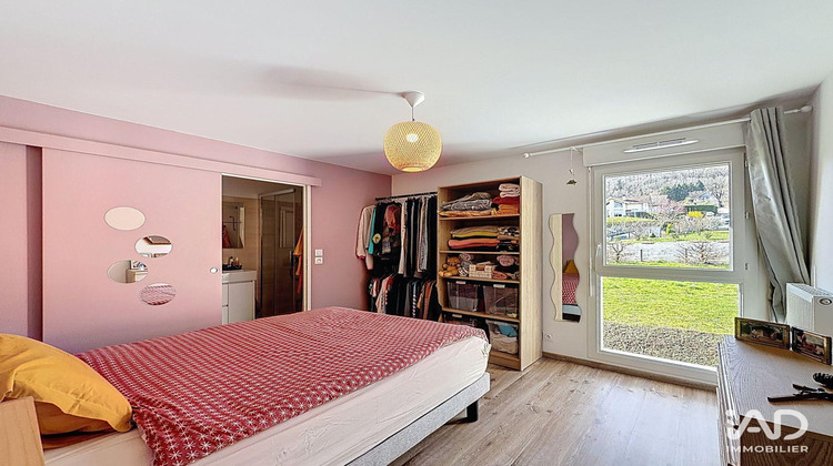 Ma-Cabane - Vente Appartement Chevrier, 83 m²