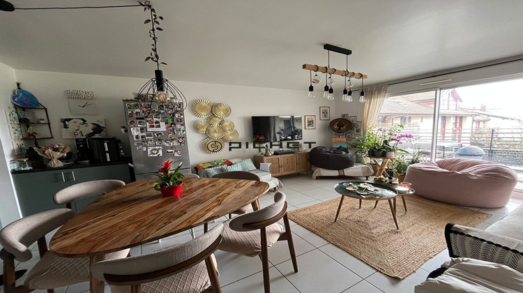 Ma-Cabane - Vente Appartement CHEVRY, 62 m²