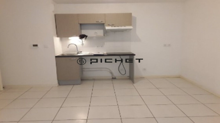 Ma-Cabane - Vente Appartement CHEVRY, 66 m²