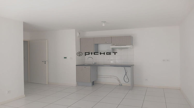 Ma-Cabane - Vente Appartement CHEVRY, 67 m²