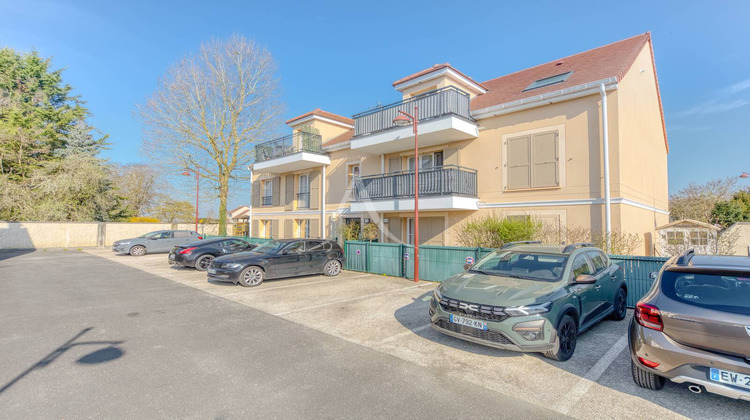 Ma-Cabane - Vente Appartement CHEVRY-COSSIGNY, 61 m²