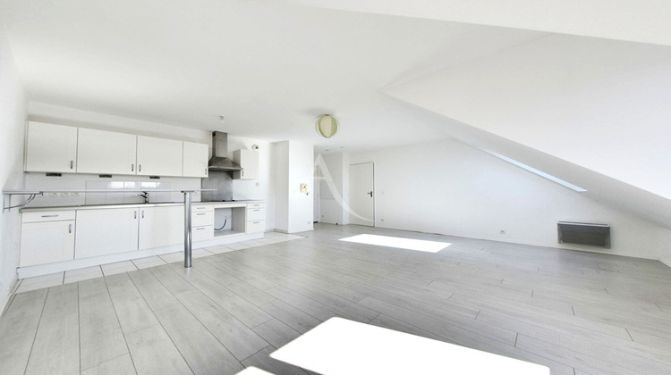 Ma-Cabane - Vente Appartement CHEVRY-COSSIGNY, 49 m²